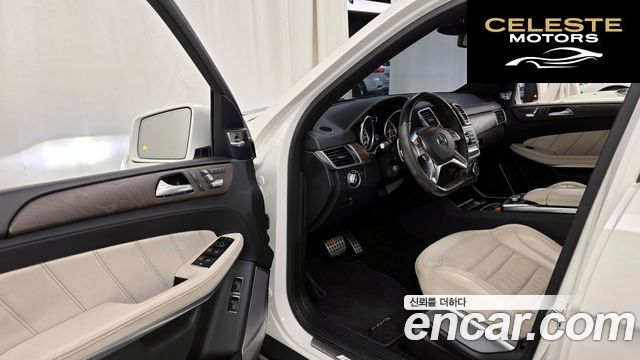 MERCEDES AMG GL-Classe X166 GL63 AMG 4MATIC 2015 — photo 10 sur 26