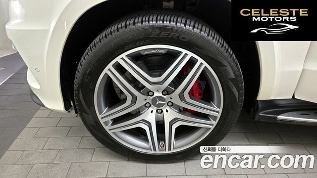 MERCEDES AMG GL-Classe X166 GL63 AMG 4MATIC 2015 — photo 5 sur 26