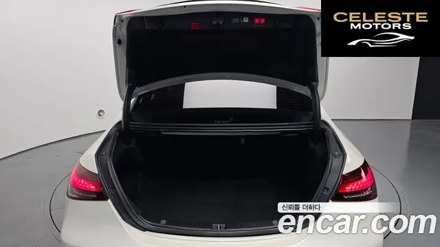 MERCEDES AMG E-Classe W213 E350 4MATIC AMG Line 2023 — photo 20 sur 26