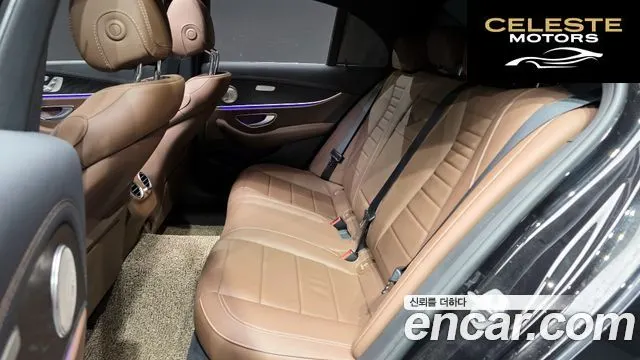 MERCEDES AMG E-Classe W213 E250 AMG Line 2023 — photo 12 sur 26