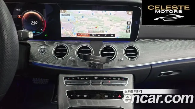 MERCEDES AMG E-Classe W213 E350 4MATIC AMG Line 2022 — photo 14 sur 20