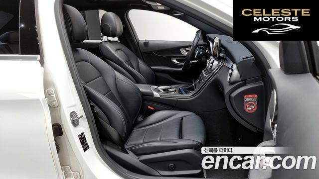 MERCEDES AMG C-Classe W205 C200 AMG Line 2017 — photo 11 sur 20