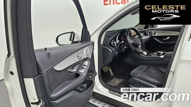 MERCEDES AMG GLC-Classe X253 GLC300 4MATIC AMG Line 2019 — photo 10 sur 20