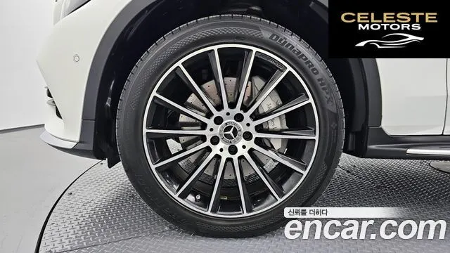 MERCEDES AMG GLC-Classe X253 GLC300 4MATIC AMG Line 2019 — photo 5 sur 20