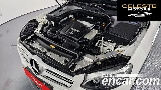 MERCEDES AMG GLC-Classe X253 GLC300 4MATIC AMG Line 2019 — photo 6 sur 20
