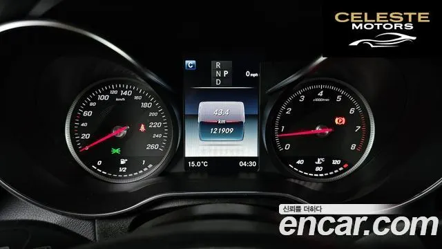 MERCEDES AMG GLC-Classe X253 GLC300 4MATIC AMG Line 2019 — photo 8 sur 20