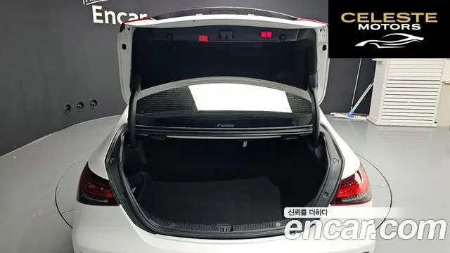 MERCEDES AMG E-Classe W213 E220d 4MATIC AMG Line 2022 — photo 20 sur 20