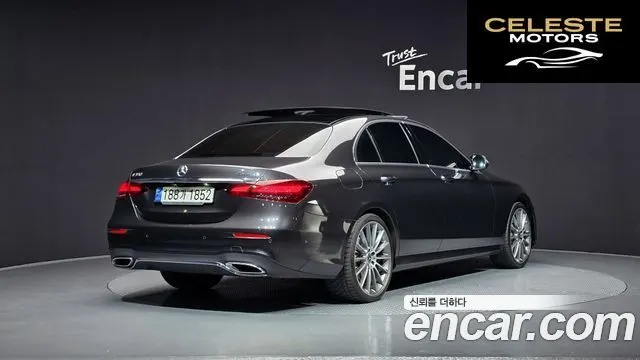 MERCEDES AMG E-Classe W213 E350 4MATIC AMG Line Edition 2021 — photo 2 sur 20