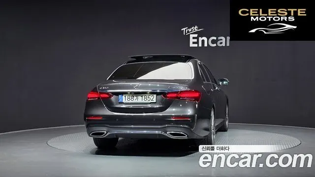 MERCEDES AMG E-Classe W213 E350 4MATIC AMG Line Edition 2021 — photo 4 sur 20