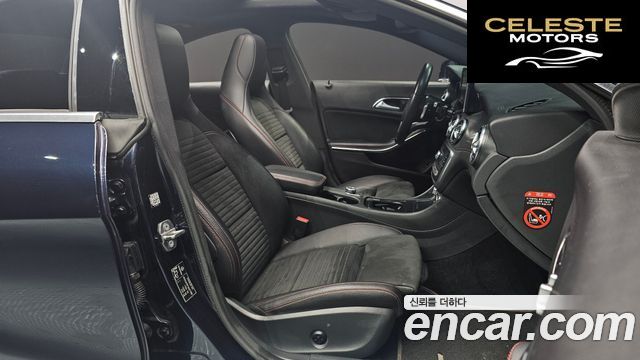 MERCEDES AMG CLA-Classe C117 CLA220 AMG Line 2018 — photo 10 sur 20