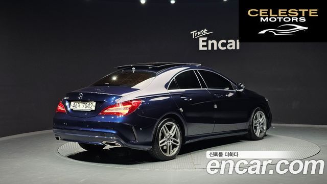 MERCEDES AMG CLA-Classe C117 CLA220 AMG Line 2018 — photo 2 sur 20