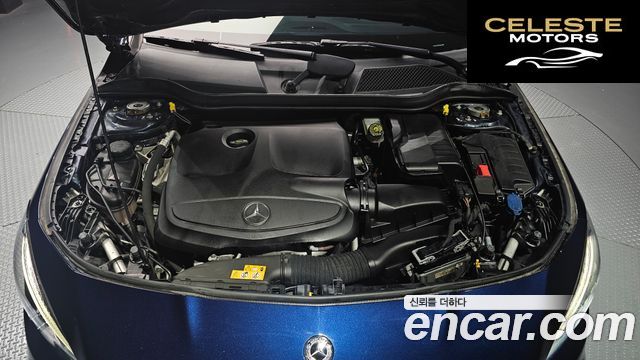 MERCEDES AMG CLA-Classe C117 CLA220 AMG Line 2018 — photo 6 sur 20