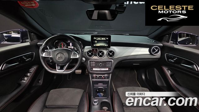 MERCEDES AMG CLA-Classe C117 CLA220 AMG Line 2018 — photo 7 sur 20