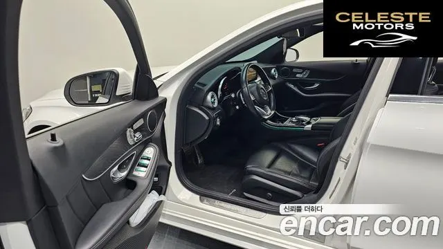 MERCEDES AMG C-Classe W205 C200 AMG Line 2017 — photo 10 sur 20