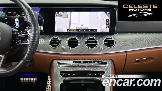 MERCEDES AMG E-Classe W213 E350 4MATIC AMG Line 2021 — photo 19 sur 20