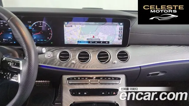 MERCEDES AMG E-Classe W213 E350 4MATIC AMG Line 2023 — photo 14 sur 20