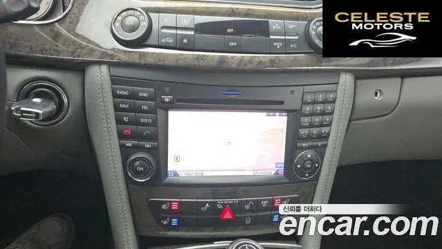 MERCEDES AMG CLS-Classe W219 CLS350 AMG Package 2010 — photo 15 sur 20