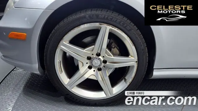 MERCEDES AMG CLS-Classe W219 CLS350 AMG Package 2010 — photo 5 sur 20