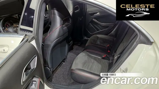 MERCEDES AMG CLA-Classe C117 CLA220 AMG Line 2018 — photo 11 sur 20