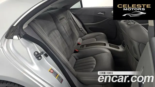 MERCEDES AMG CLS-Classe W219 CLS350 AMG Package 2010 — photo 12 sur 20
