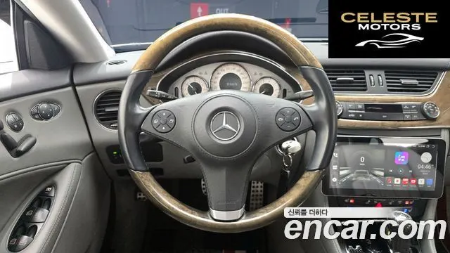 MERCEDES AMG CLS-Classe W219 CLS350 AMG Package 2010 — photo 13 sur 20