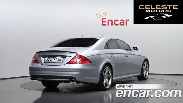 MERCEDES AMG CLS-Classe W219 CLS350 AMG Package 2010 — photo 2 sur 20