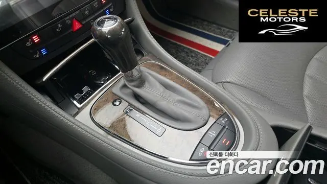 MERCEDES AMG CLS-Classe W219 CLS350 AMG Package 2010 — photo 9 sur 20