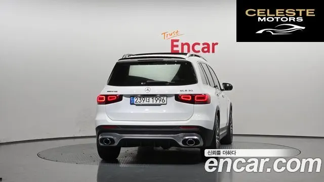 MERCEDES AMG GLB-Classe X247 AMG GLB35 4MATIC 2021 — photo 4 sur 20