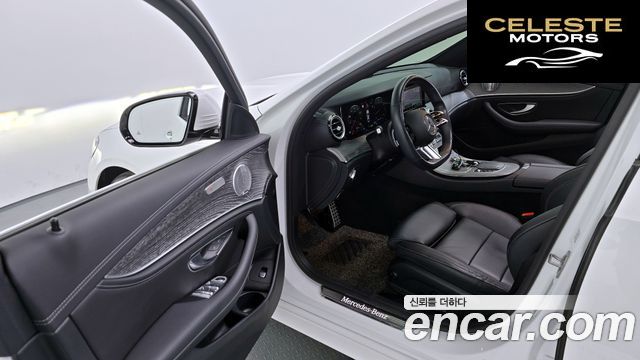 MERCEDES AMG E-Classe W213 E350 4MATIC AMG Line Edition 2021 — photo 10 sur 20