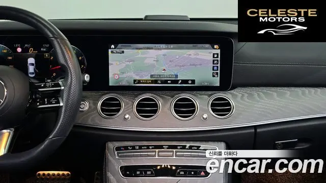 MERCEDES AMG E-Classe W213 E350 4MATIC AMG Line Edition 2021 — photo 14 sur 20