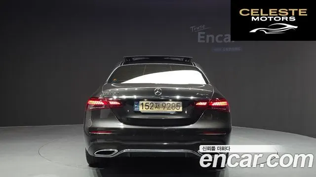 MERCEDES AMG E-Classe W213 E350 4MATIC AMG Line 2022 — photo 4 sur 20