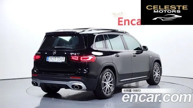 MERCEDES AMG GLB-Classe X247 AMG GLB35 4MATIC 2023 — photo 2 sur 20