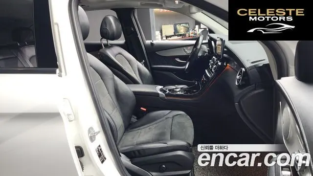 MERCEDES AMG GLC-Classe X253 GLC300 4MATIC AMG Line 2019 — photo 11 sur 20