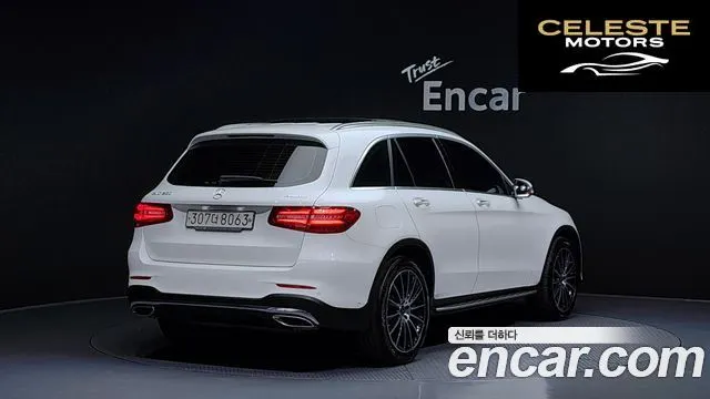 MERCEDES AMG GLC-Classe X253 GLC300 4MATIC AMG Line 2019 — photo 2 sur 20