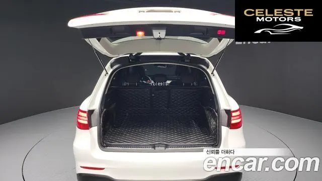 MERCEDES AMG GLC-Classe X253 GLC300 4MATIC AMG Line 2019 — photo 20 sur 20