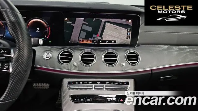 MERCEDES AMG E-Classe W213 E350 4MATIC AMG Line 2022 — photo 15 sur 20