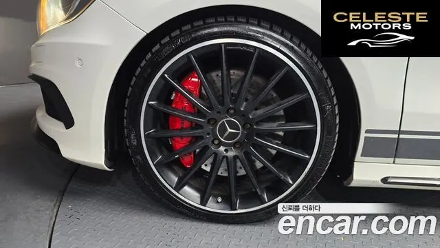 MERCEDES AMG A-Classe W176 A45 AMG 4MATIC 2015 — photo 5 sur 20