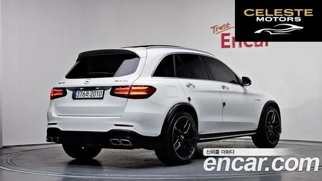MERCEDES AMG GLC-Classe X253 AMG GLC63 4MATIC+ 2019 — photo 2 sur 26