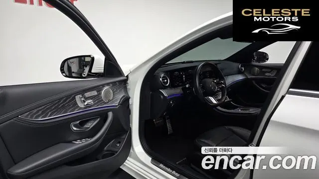 MERCEDES AMG E-Classe W213 E350 4MATIC AMG Line 2022 — photo 11 sur 20