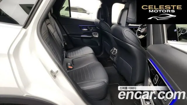 MERCEDES AMG GLC-Classe X254 GLC300 4MATIC AMG Line 2024 — photo 12 sur 20