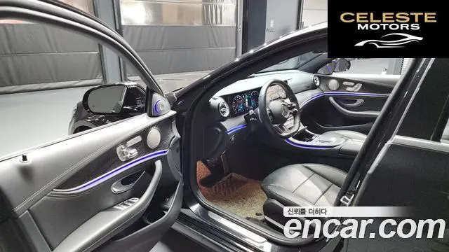 MERCEDES AMG E-Classe W213 E220d 4MATIC AMG Line 2022 — photo 10 sur 20