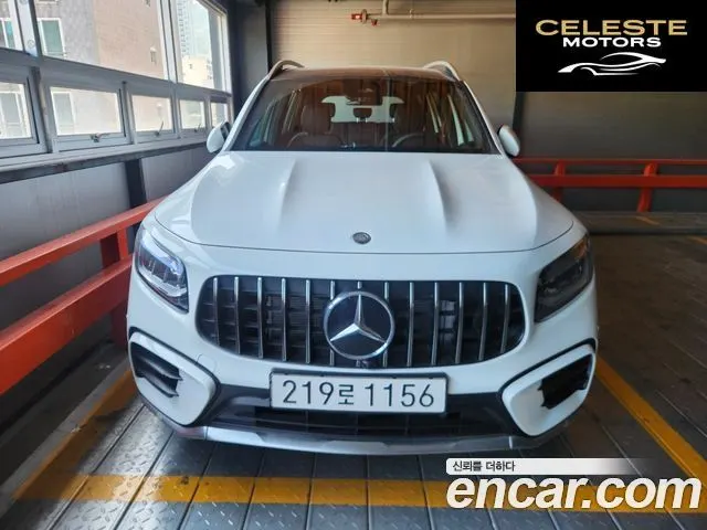 MERCEDES AMG GLB-Classe X247 AMG GLB35 4MATIC 2025 — photo 2 sur 7