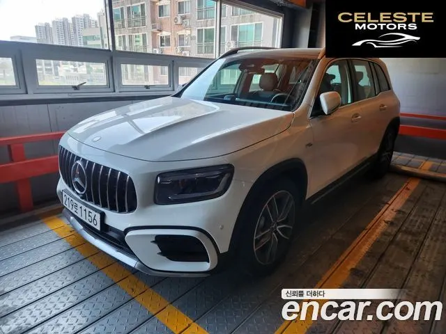 MERCEDES AMG GLB-Classe X247 AMG GLB35 4MATIC 2025 — photo 4 sur 7