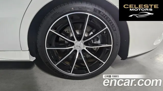 MERCEDES AMG A-Classe W177 AMG A35 S AMG 4MATIC Berline 2024 — photo 5 sur 25