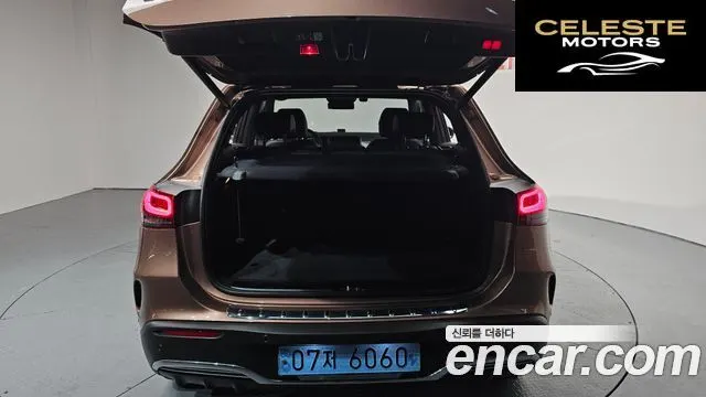 MERCEDES AMG EQA H243 EQA250 AMG Package Plus 2022 — photo 19 sur 20