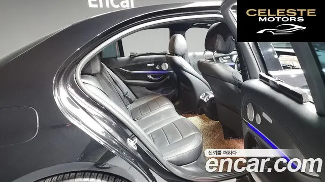 MERCEDES AMG E-Classe W213 E220d 4MATIC AMG Line 2022 — photo 12 sur 20