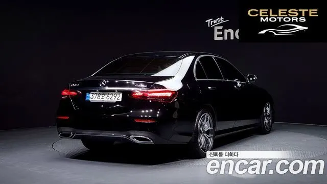 MERCEDES AMG E-Classe W213 E220d 4MATIC AMG Line 2022 — photo 2 sur 20