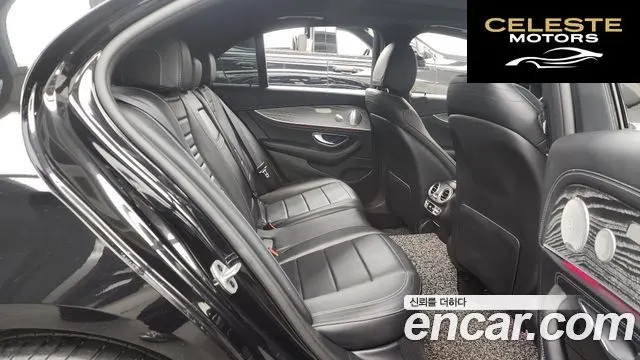 MERCEDES AMG E-Classe W213 E350 4MATIC AMG Line 2021 — photo 12 sur 20