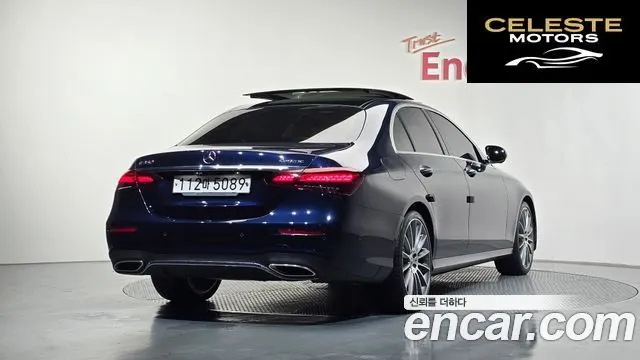 MERCEDES AMG E-Classe W213 E350 4MATIC AMG Line Edition 2021 — photo 2 sur 20