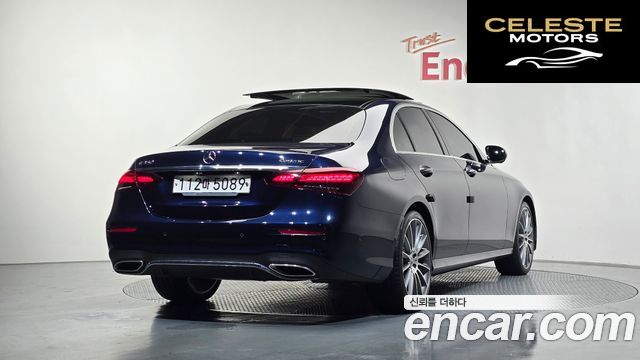 MERCEDES AMG E-Classe W213 E350 4MATIC AMG Line Edition 2021 — photo 2 sur 20